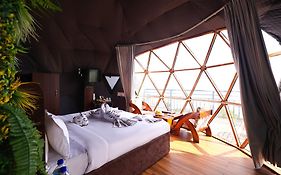 Ecko Kasang Regency Hill Resort